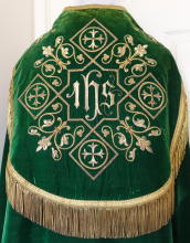 Green Antique Roman High Mass Set of Vestments 8446